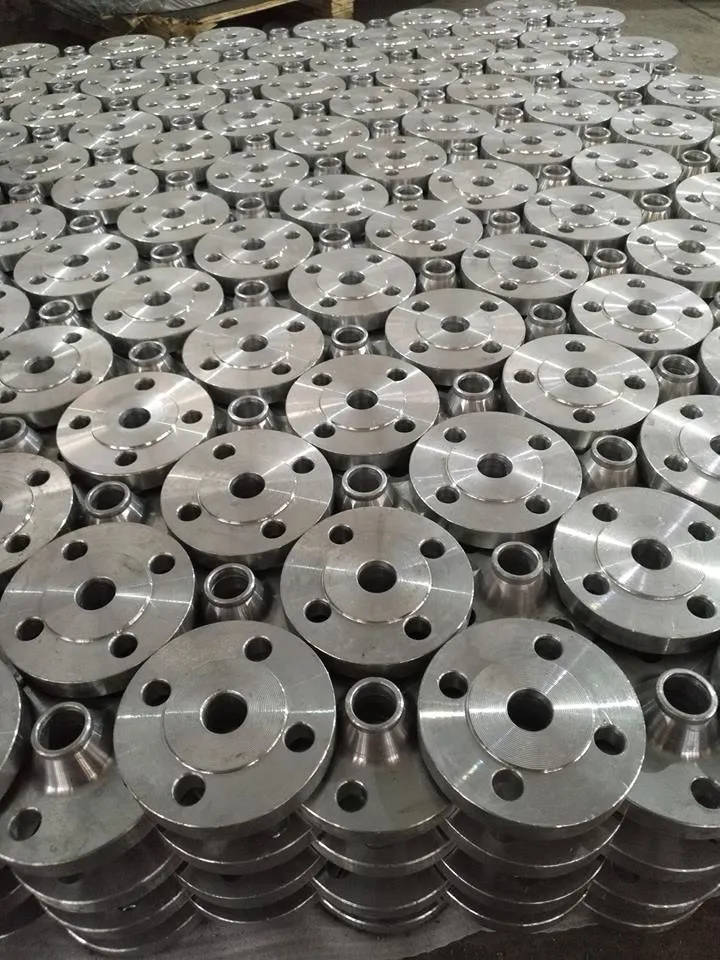 Manufacturer Price 304 Pipe Fitting ANSI/JIS/DIN/API 6A Cl150 ASME B16.5 Welding Forged Weld Neck Carbon Steel Stainless Steel Pipe Steel Flange